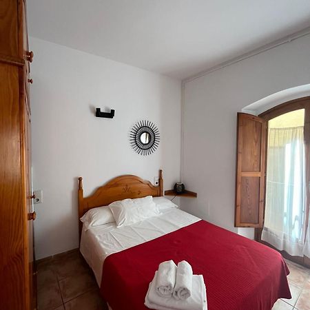 Apartament Can Mingu 1Er Pis Бесалу Экстерьер фото
